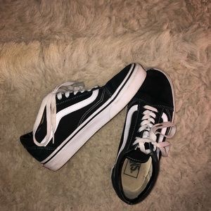 Size six old school vans - black